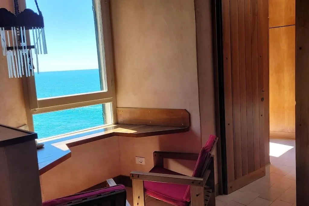 I Paradisi Di Tellaro Nel Golfo Dei Poeti 0*,