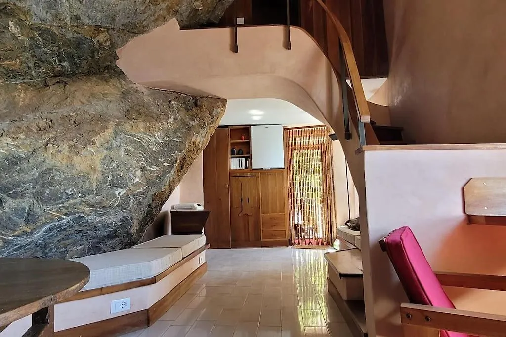 I Paradisi Di Tellaro Nel Golfo Dei Poeti Tatil Evi